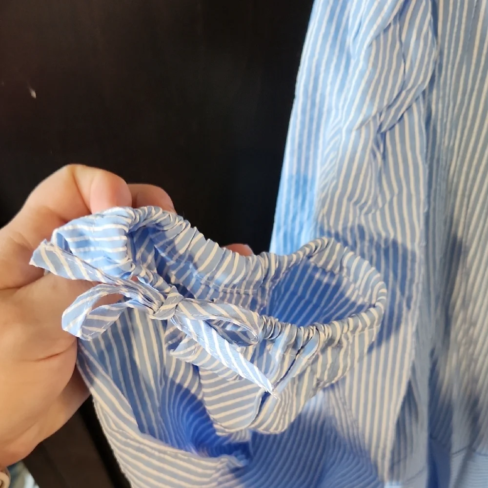 NWOT Powder Blue Relaxed Tie Front Blouse - Picture 6 of 8